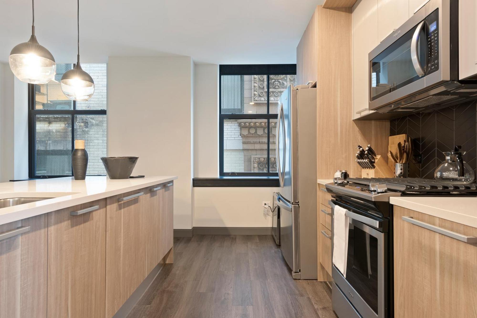 Experience Downtown Chicago At Millennium - Luxury Apartments In The Loop Extérieur photo